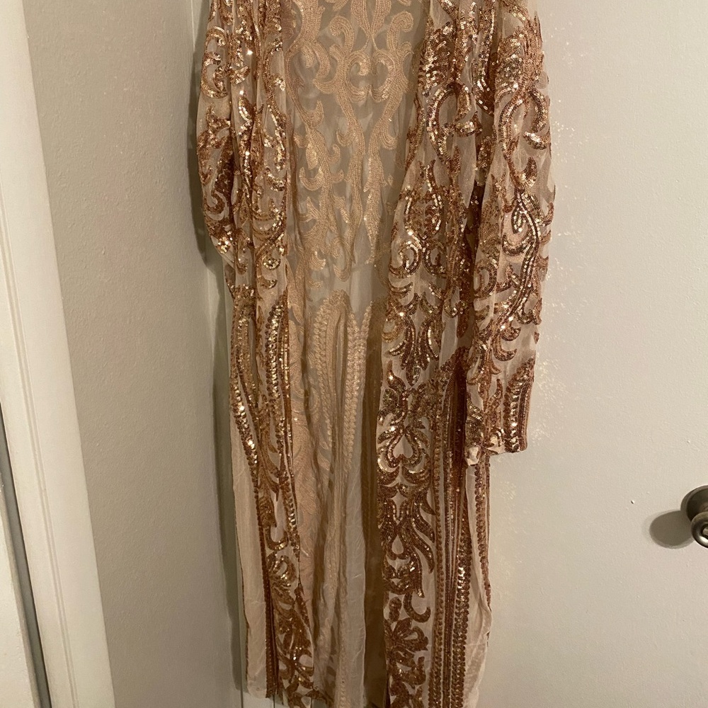 Glamorous Sequin Embellished Cape